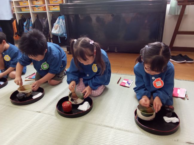 きりん組　初めてのお茶