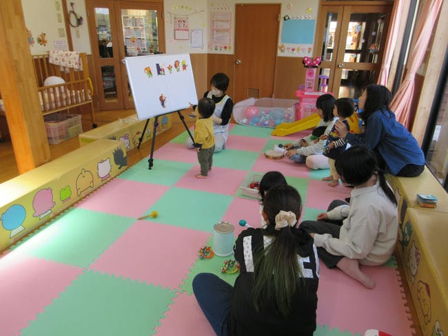 すくすく・よちよち