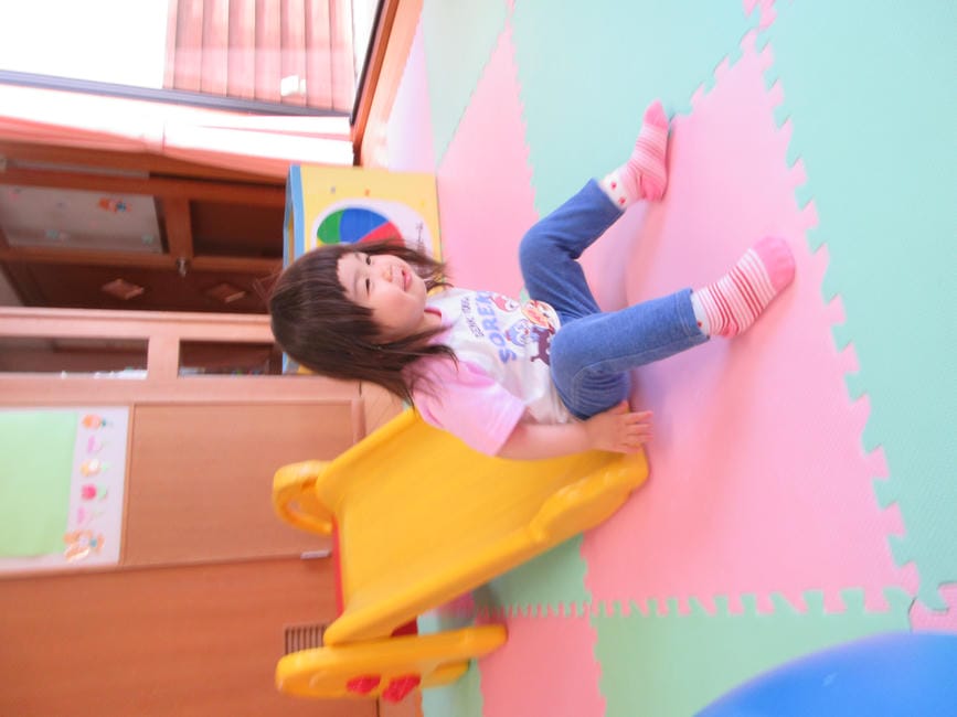 お部屋であそぼう