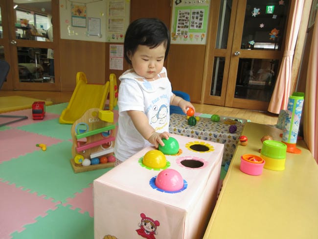 お部屋であそぼう