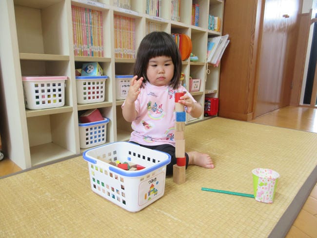 お部屋であそぼう